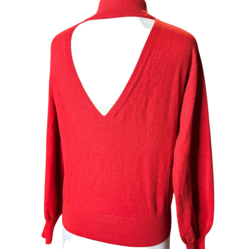 Chic Scarlet Women's Turtleneck Sweater